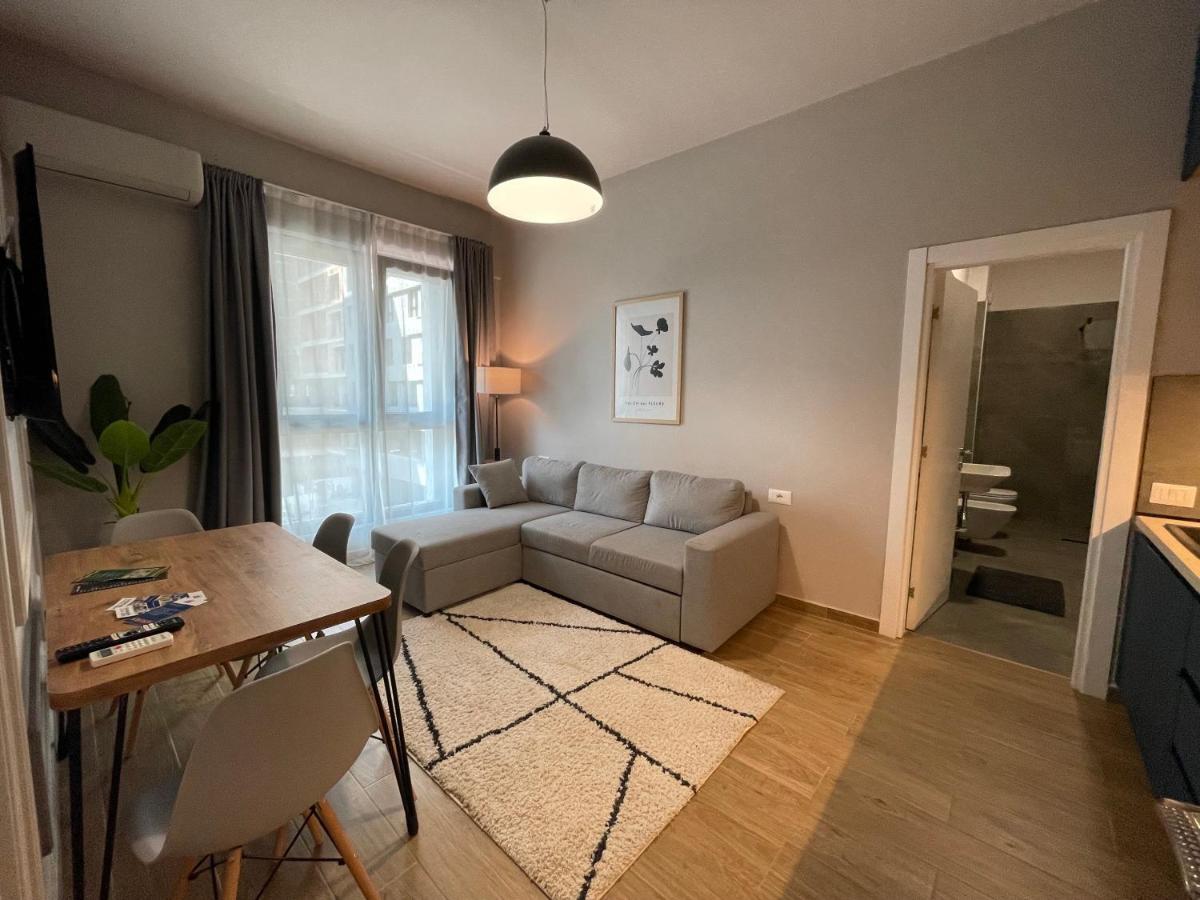 Square 21 Apartments 地拉那 外观 照片